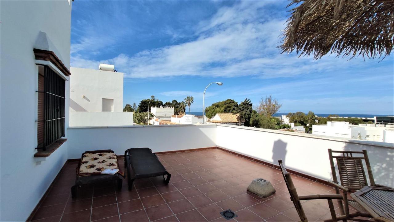 Apartamentos Mas Conil Conil De La Frontera Exterior photo