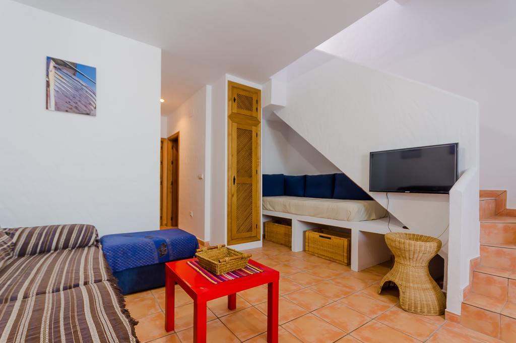 Apartamentos Mas Conil Conil De La Frontera Room photo