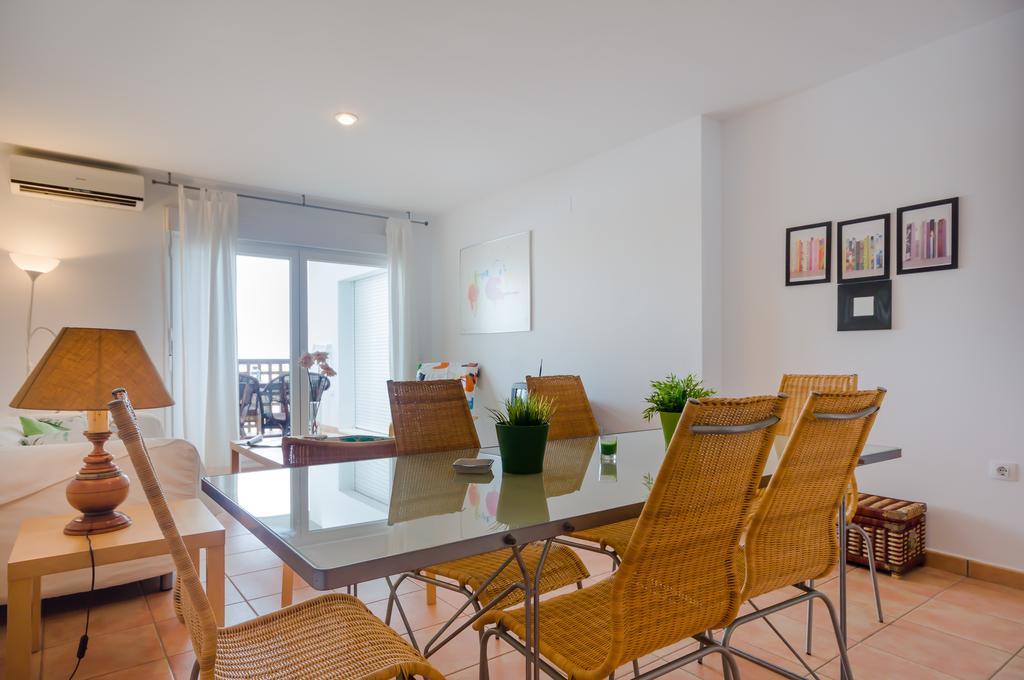 Apartamentos Mas Conil Conil De La Frontera Room photo